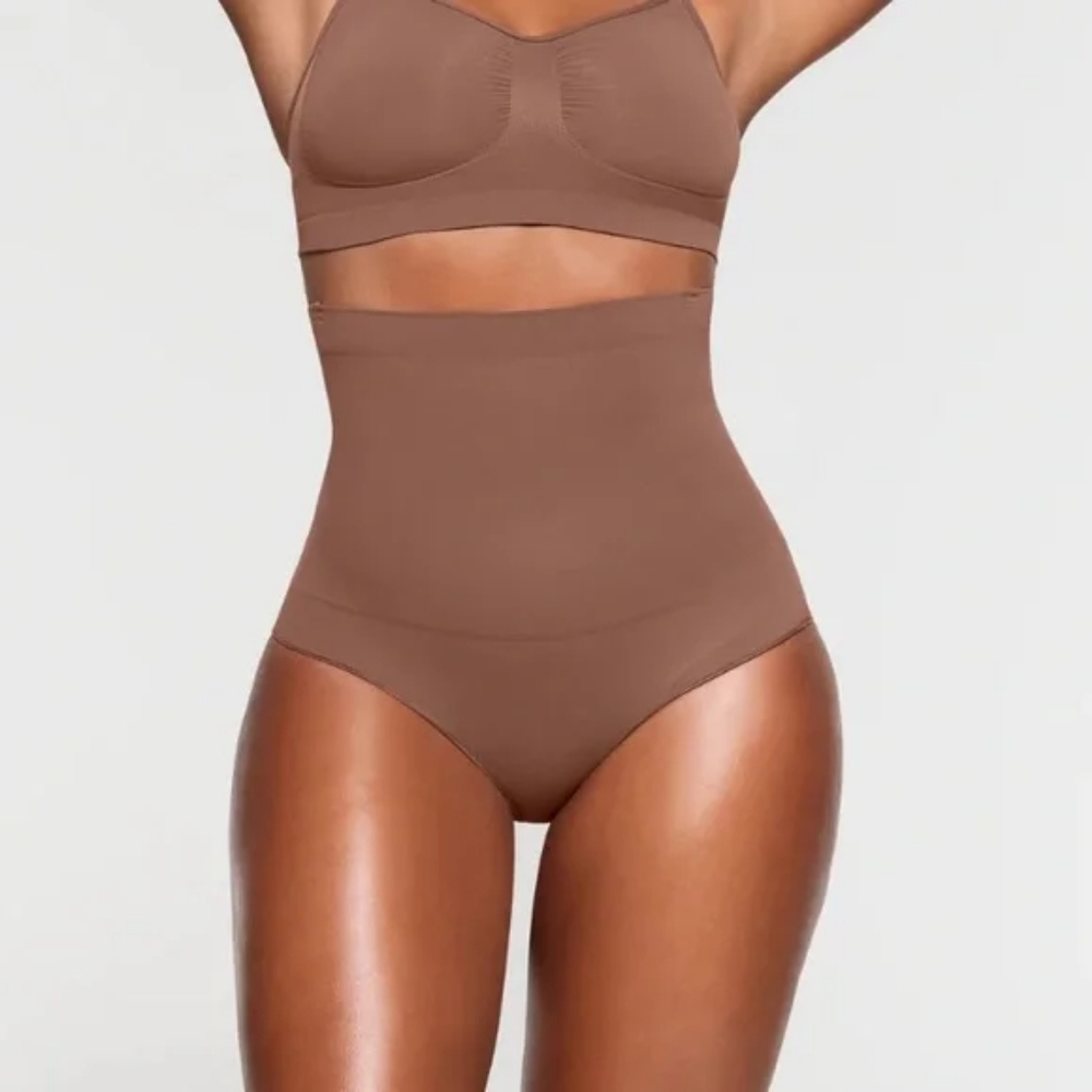 Skims Seamless Sculpt High-Waisted Brief S/M